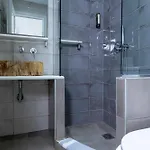 Andromeda 4*