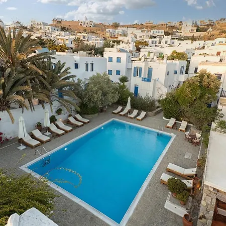 Andromeda Aparthotel 4*