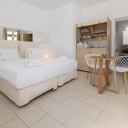 Апарт-отель Andromeda Mykonos Town