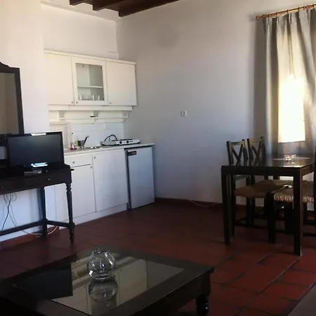 أندروميدا ريزيدنس 4* Mykonos Town