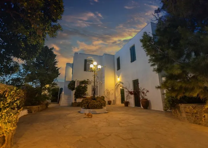 Andromeda Apartahotel 4*