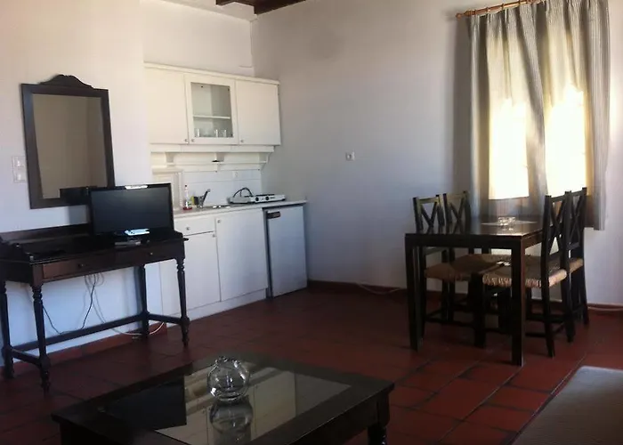 Andromeda 4* Mykonos Town